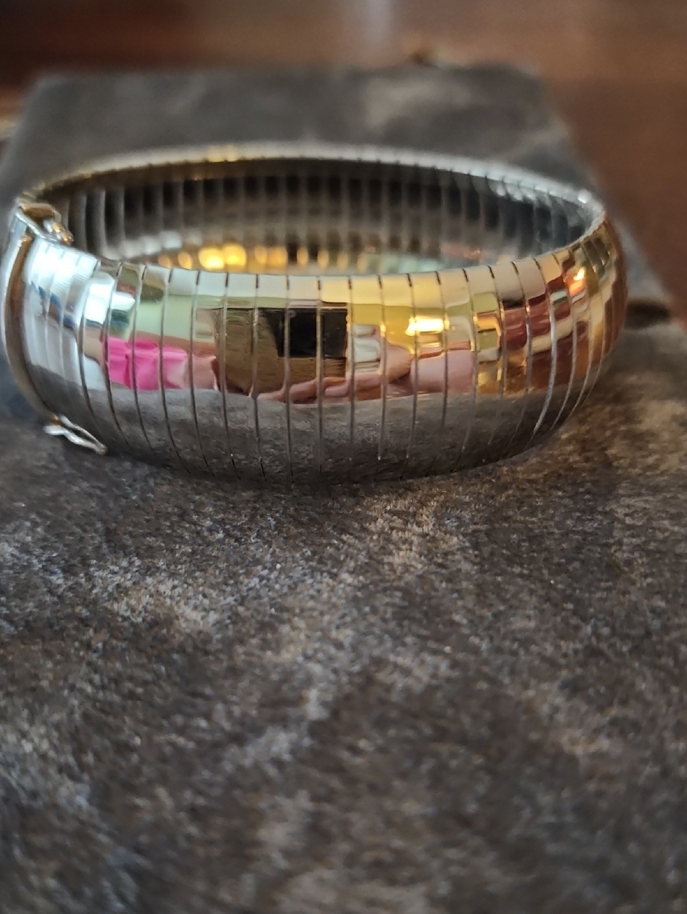 Beautiful Smooth Silver Ribbed Bangle Bracelet